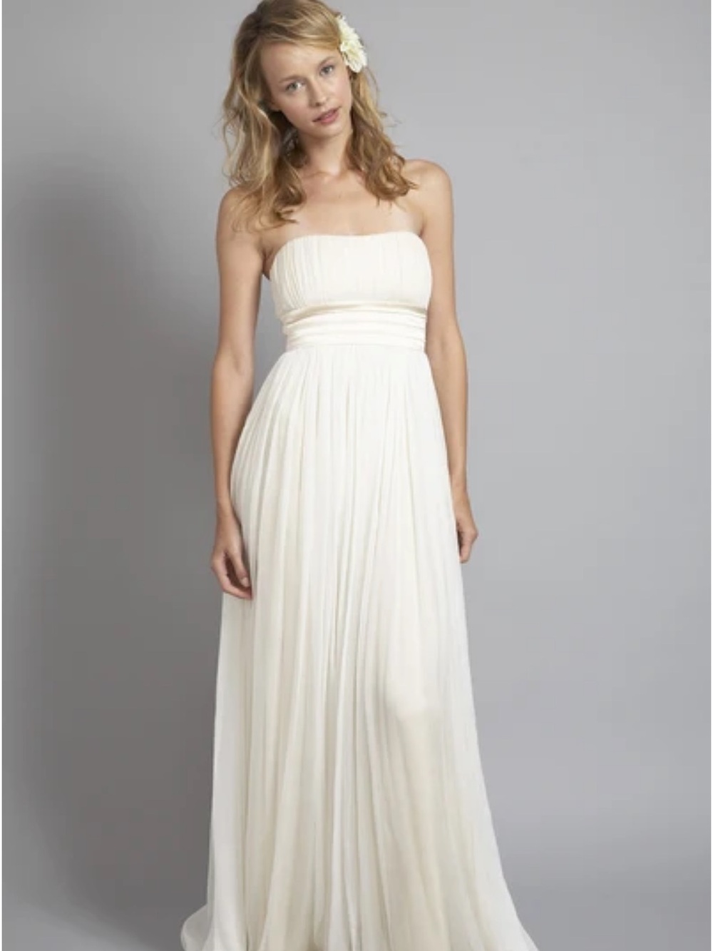 Saja Strapless Cream Silk Chiffon Wedding Dress